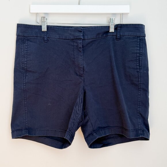 J CREW Flat Front Cotton Short - Women - Navy - 14 - Picture 1 of 3